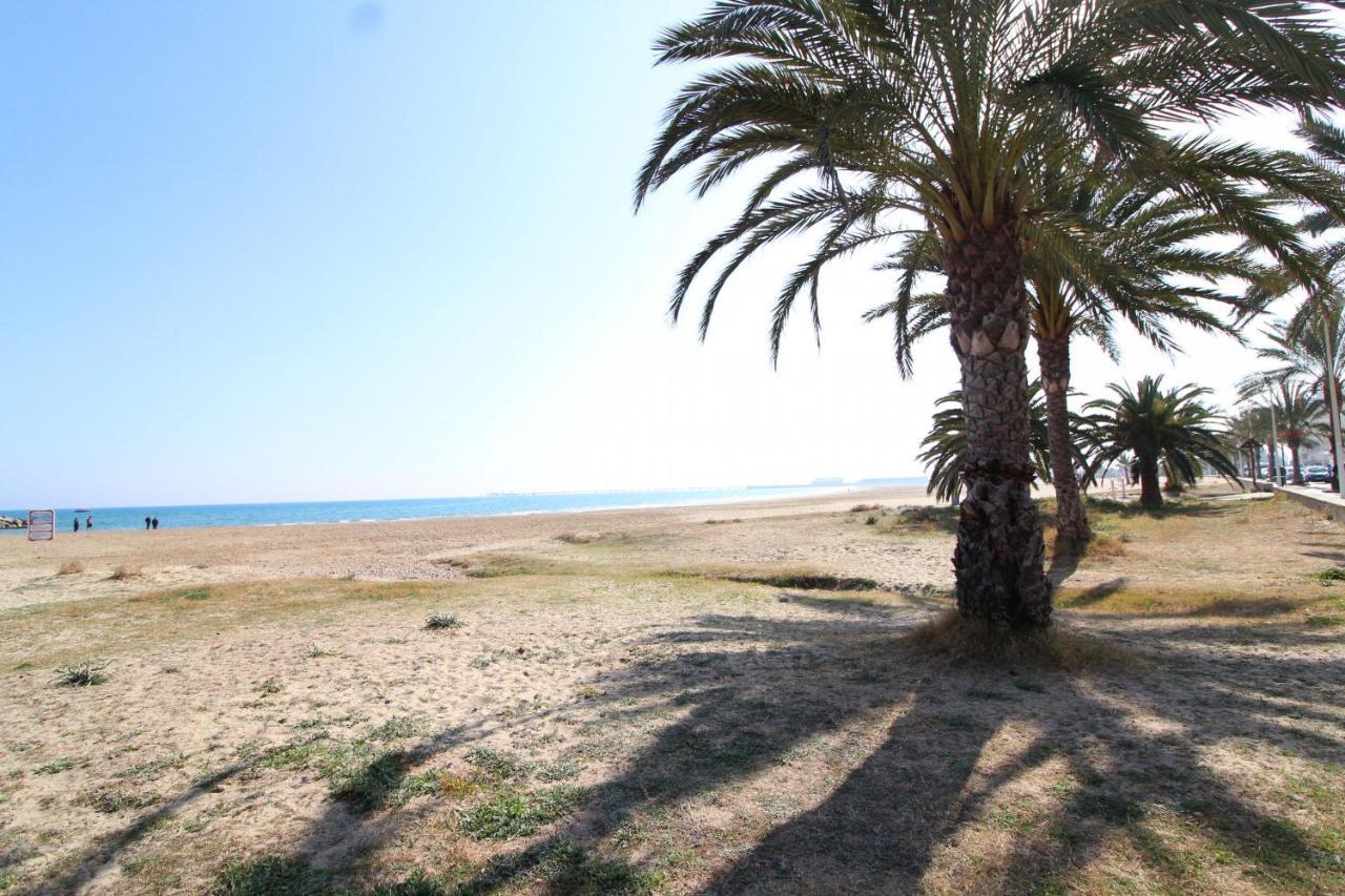 Global Properties, Los Claveles - Práctico apartamento con WIFI en Puerto de Sagunto Exterior foto