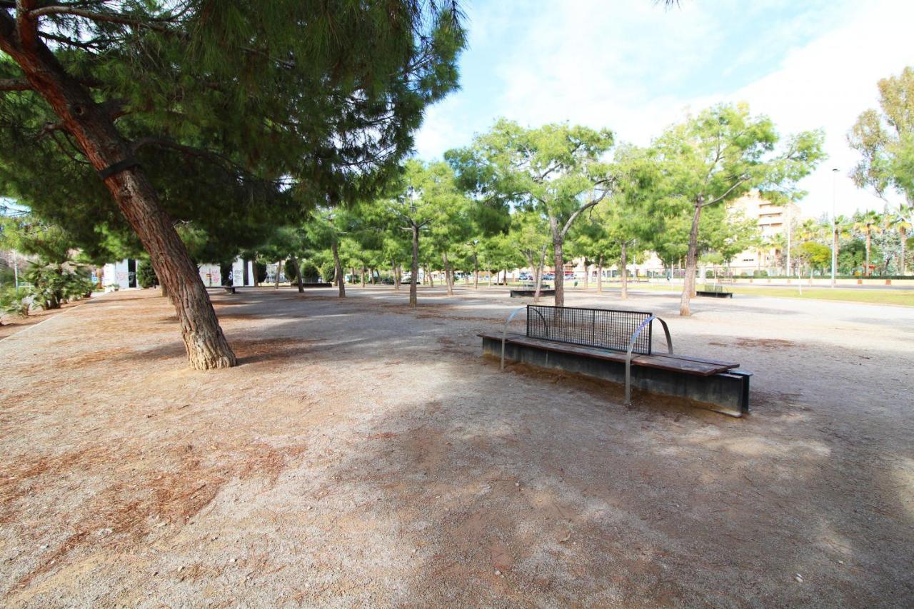 Global Properties, Los Claveles - Práctico apartamento con WIFI en Puerto de Sagunto Exterior foto